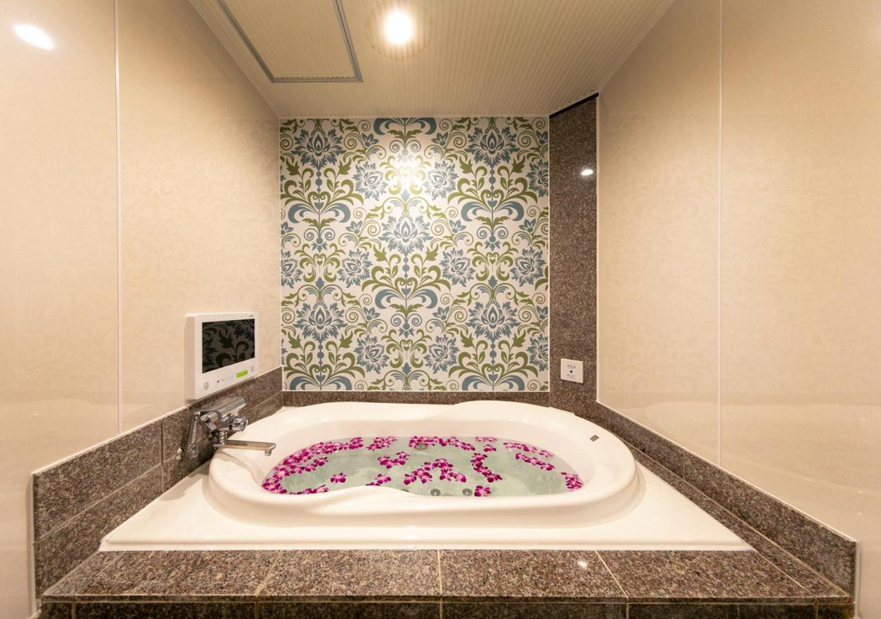 Hotel Eldia Japanese Modern (Adults Only) Gyoda Buitenkant foto